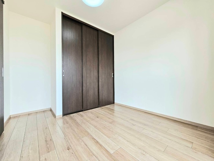 物件内観写真11　(居室)