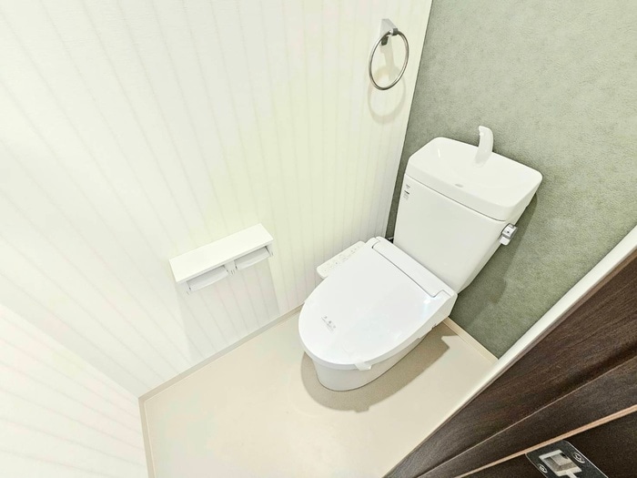 物件内観写真15　(トイレ)