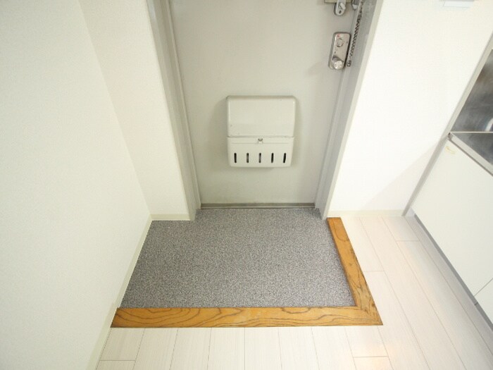 物件内観写真20　(玄関)