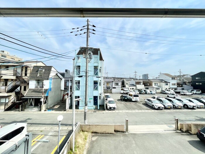 物件内観写真20　(室内からの展望)