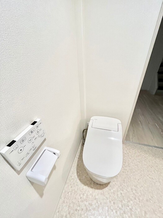 物件内観写真10　(トイレ)