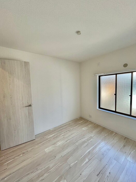 物件内観写真14　(居室)