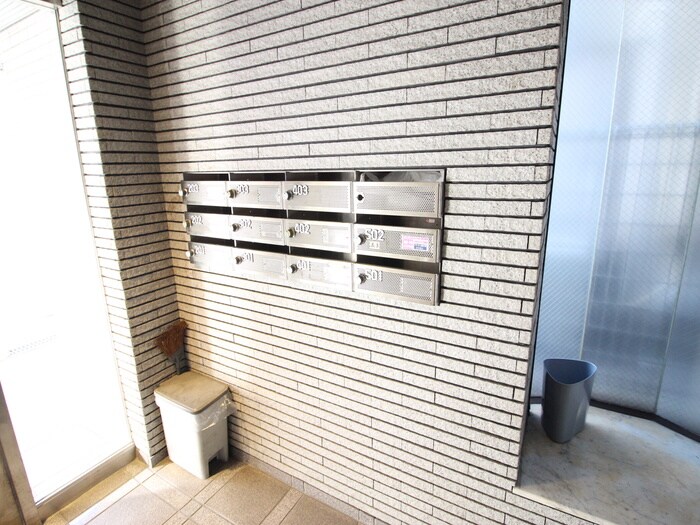 物件外観写真4　(建物設備)