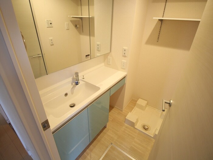 物件内観写真12　(洗面)