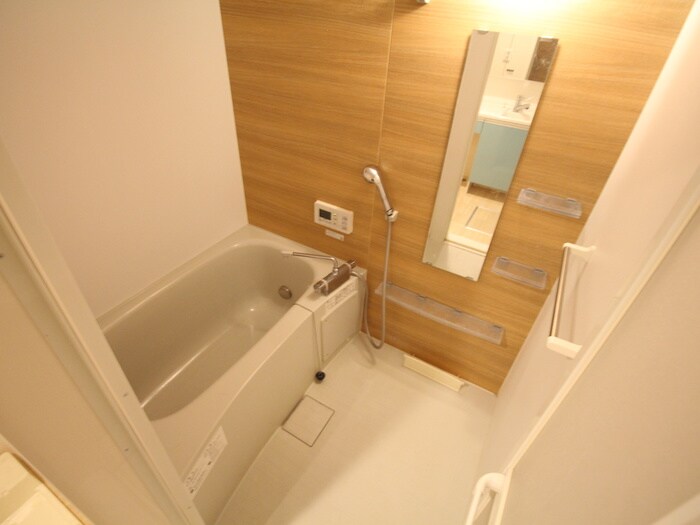 物件内観写真13　(バス／シャワールーム等)