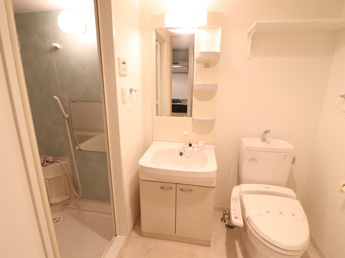 物件内観写真12　(洗面)