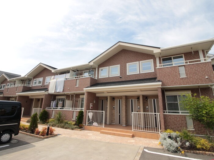 物件外観写真4　(外観写真)