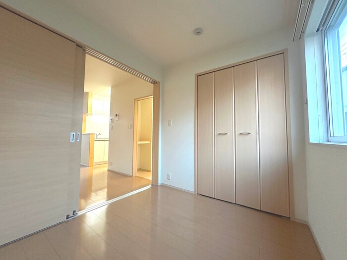 物件内観写真14　(居室)