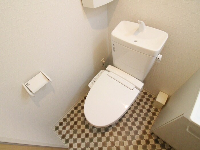 物件内観写真10　(トイレ)