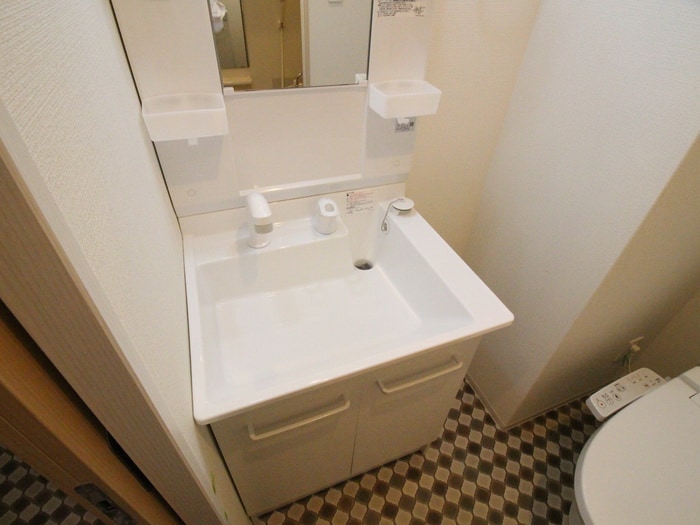 物件内観写真11　(洗面)