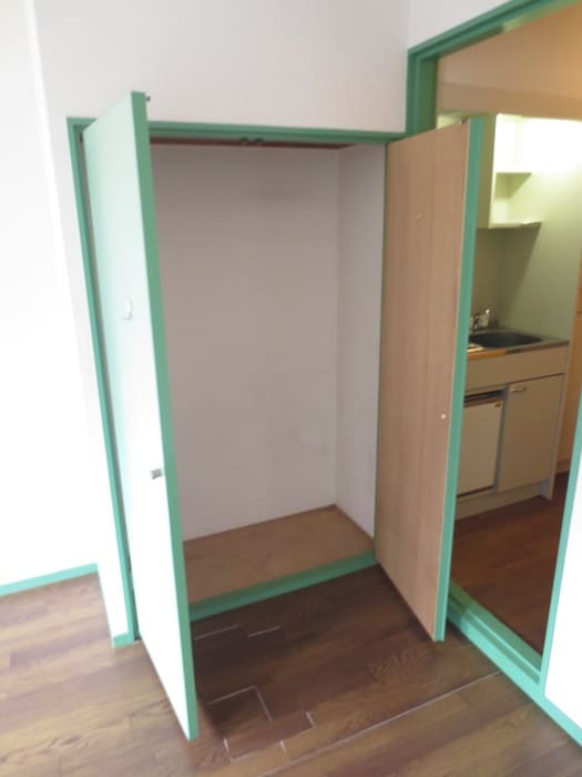 物件内観写真10　(収納)