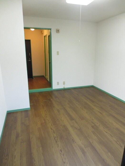 物件内観写真16　(居室)