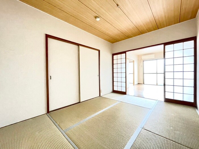 物件内観写真10　(居室)