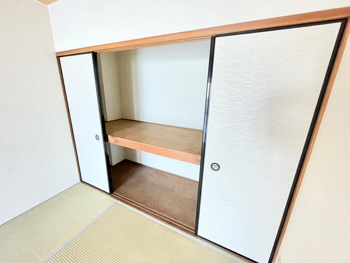 物件内観写真16　(収納)