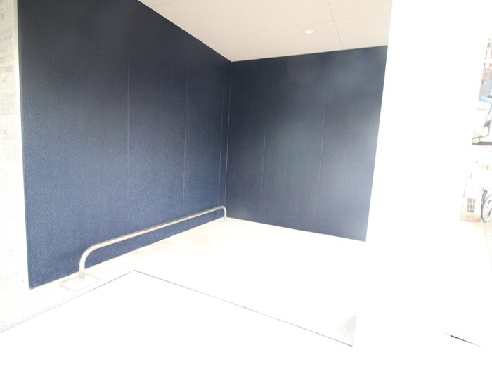 物件外観写真6　(駐輪場)