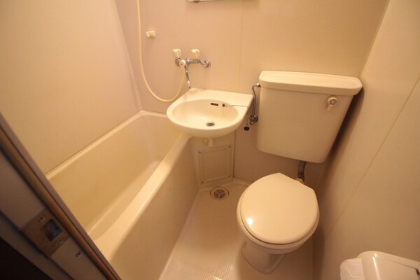 バス／シャワールーム等