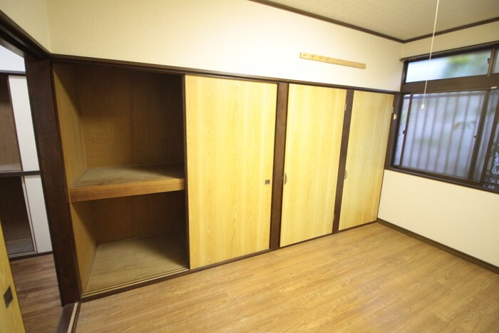 物件内観写真13　(収納)