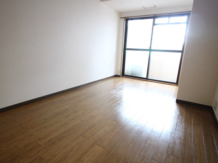 物件内観写真14　(居室)