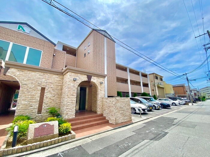 物件外観写真1　(外観写真)