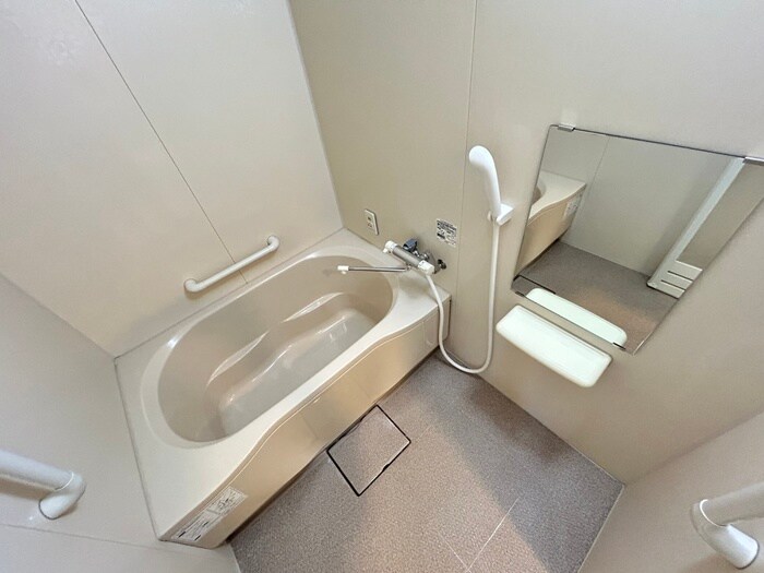 物件内観写真13　(バス／シャワールーム等)