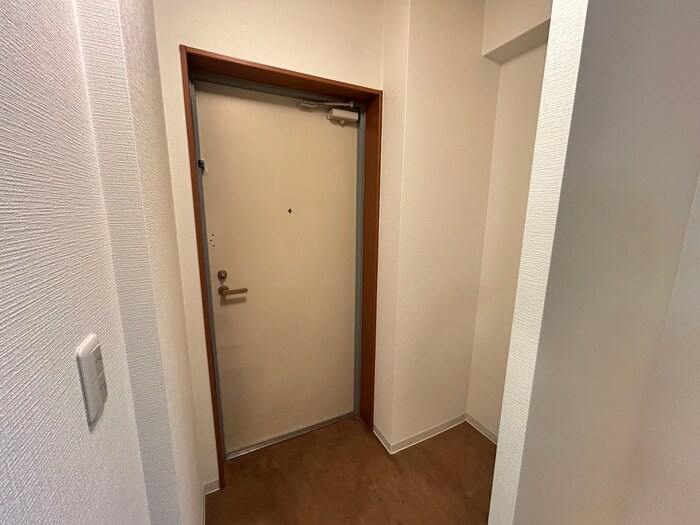 物件内観写真22　(玄関)