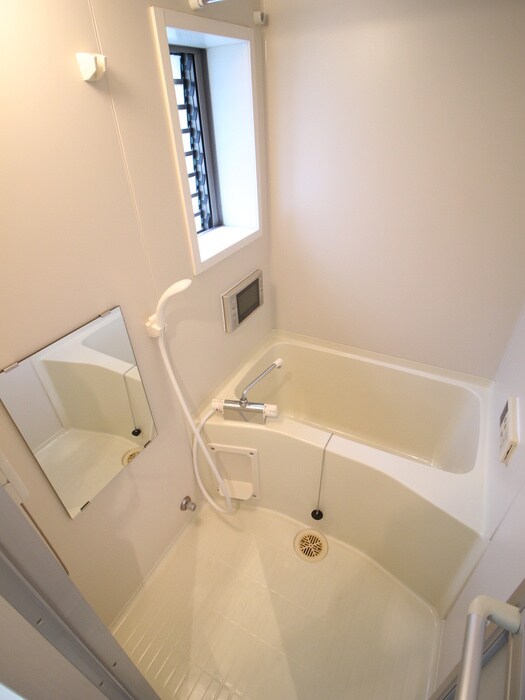 物件内観写真13　(バス／シャワールーム等)