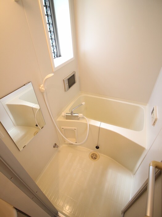 物件内観写真13　(バス／シャワールーム等)