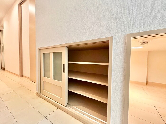 物件内観写真15　(収納)