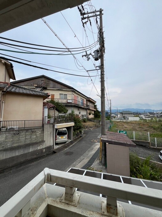 物件内観写真20　(室内からの展望)