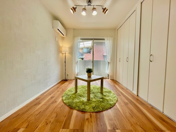 物件内観写真9　(居室)