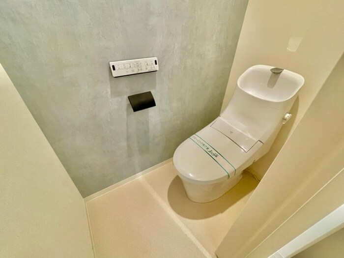 物件内観写真16　(トイレ)