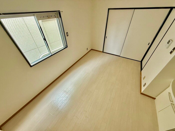 物件内観写真13　(居室)