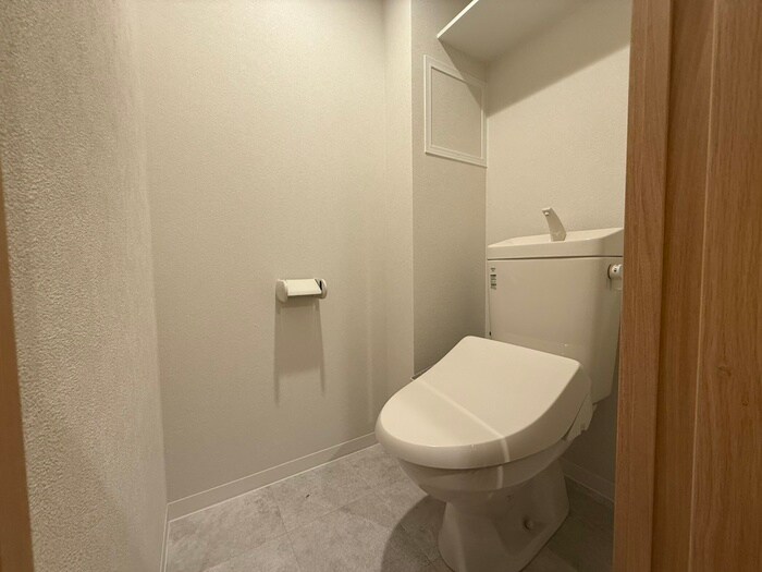 物件内観写真11　(トイレ)