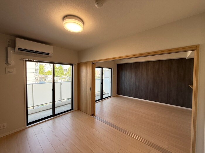 物件内観写真17　(居室)