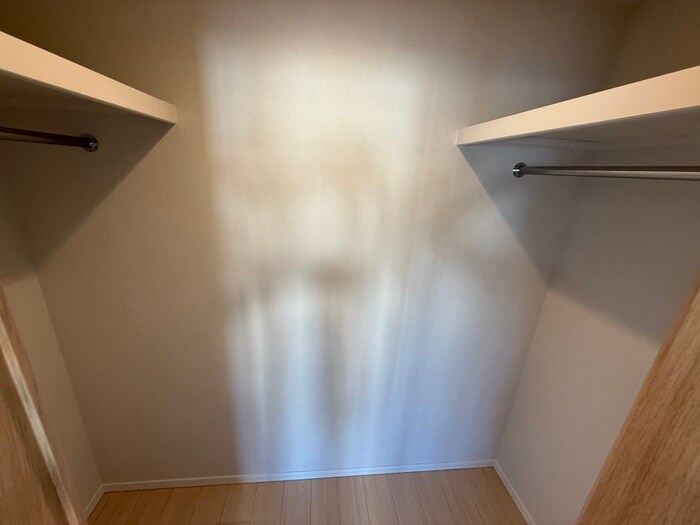 物件内観写真21　(収納)