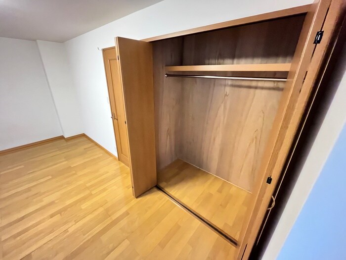 物件内観写真16　(収納)