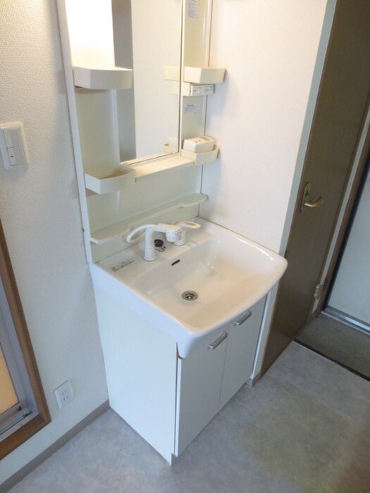 物件内観写真6　(洗面)