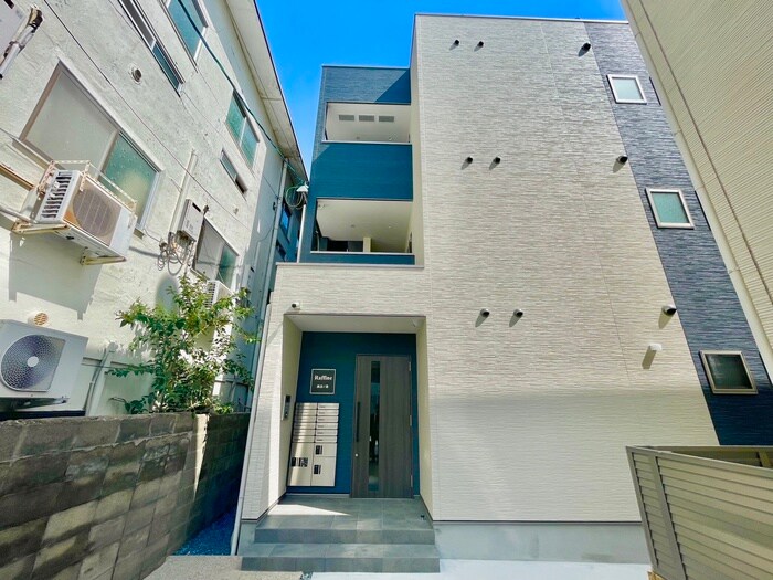 物件外観写真2　(外観写真)