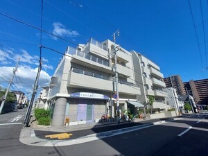 ﾊｲﾑ本山ｷﾞｬﾗﾘ-ｺ-ﾄ(105)外観写真