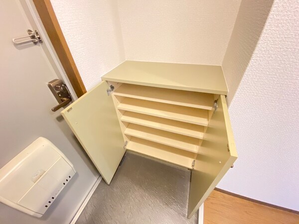 靴箱