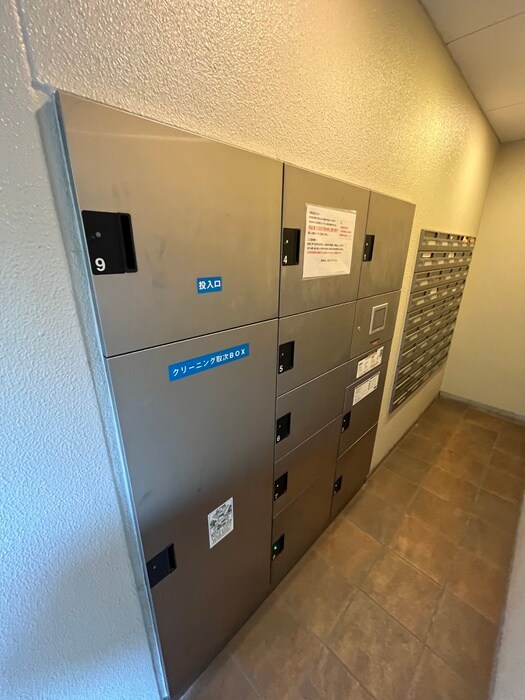 物件外観写真4　(建物設備)