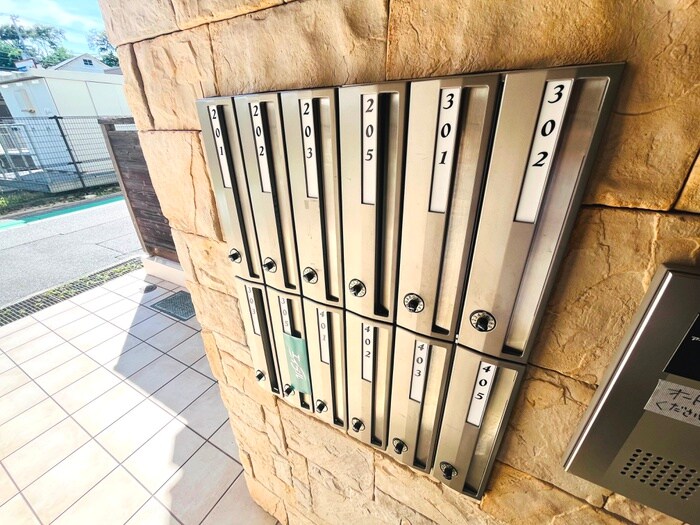 物件外観写真4　(建物設備)