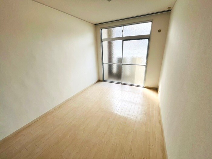 物件内観写真17　(居室)