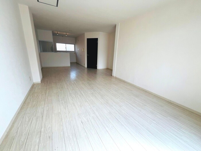 物件内観写真18　(居室)