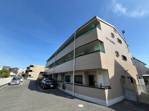 ﾍﾞｰﾈ江坂外観写真