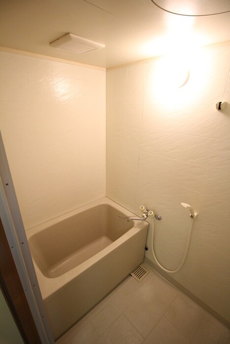 物件内観写真8　(バス／シャワールーム等)