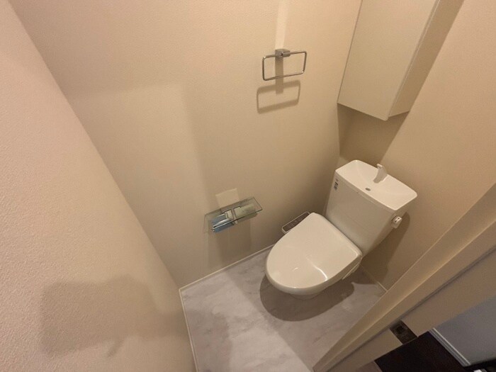 物件内観写真13　(トイレ)