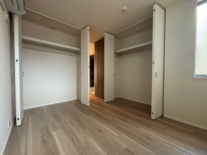 物件内観写真14　(収納)