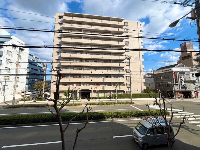 物件内観写真16　(室内からの展望)