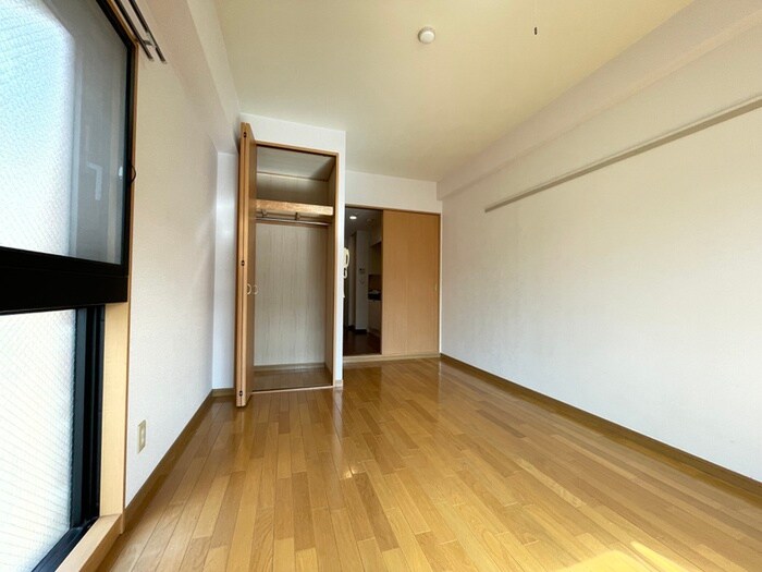 物件内観写真12　(居室)